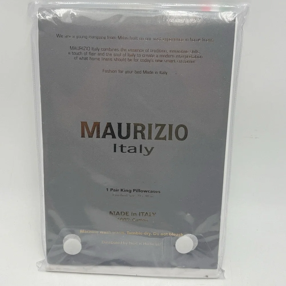 Maurizio Italy White KING Embroidered Line Cotton Percale Set of 2  Pillowcases